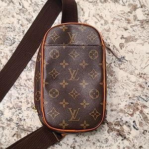 Louis Vuitton Monogram Crossbody Bag